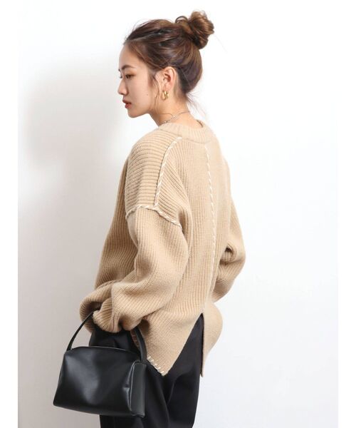 Ungrid（アングリッド）の「ハンドステッチルーズニット（ニット/セーター・レディース・ブラック/オフホワイト/モカ・FREE）」の11枚目の写真