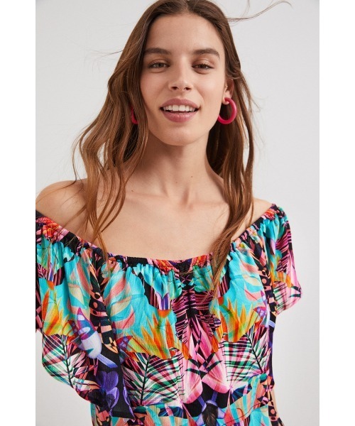 Desigual(デシグアル)の「ボートネック 幾何学模様ボディスーツ(その他トップス・レディース・レッド・S/M/L/XL/XS)」の7枚目の写真