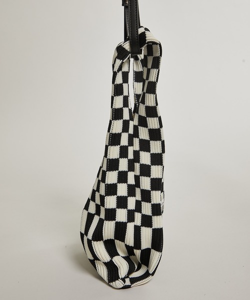 LASTFRAME(ラストフレーム)の「【LASTFRAME(ラストフレーム)】イチマツマーケットバッグスモール L22208(トートバッグ・レディース・ブラック/パープル/ピンク/グリーン/ダークブラウン・FREE)」の12枚目の写真