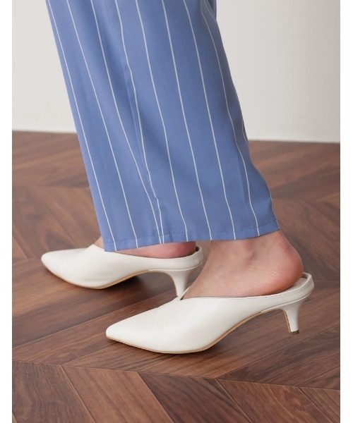 Re:EDIT(リエディ)の「Vカットポインテッドトゥミュールパンプス(パンプス・レディース・ホワイト/ブラック/イエロー/ラベンダー/キャメル・SMALL/MEDIUM/LARGE/X-LARGE/XX-LARGE)」の22枚目の写真