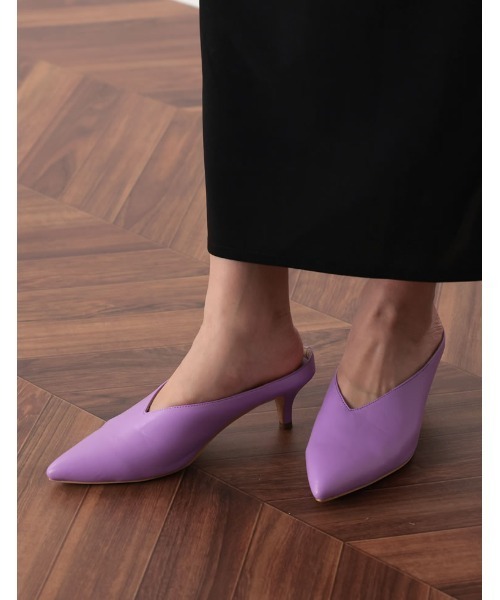 Re:EDIT(リエディ)の「Vカットポインテッドトゥミュールパンプス(パンプス・レディース・ホワイト/ブラック/イエロー/ラベンダー/キャメル・SMALL/MEDIUM/LARGE/X-LARGE/XX-LARGE)」の15枚目の写真