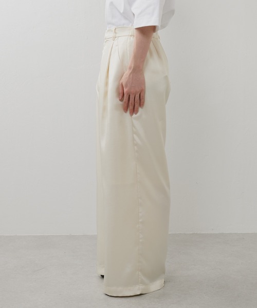 Lui's（ルイス）の「シルクタッチワイドパンツ（スラックス・メンズ・ライトグレー/ブラック/アイボリー・S/M）」の16枚目の写真