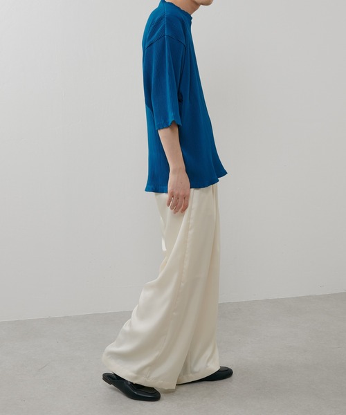 Lui's（ルイス）の「シルクタッチワイドパンツ（スラックス