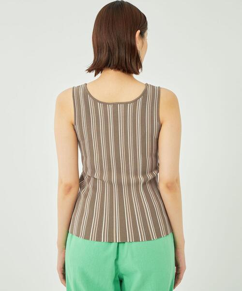 green label relaxing（グリーンレーベルリラクシング）の「マルチストライプ ノースリーブ プルオーバー ニット -ウォッシャブル-（ニット/セーター・レディース・モカ/オフホワイト/ブラウン・FREE）」の6枚目の写真