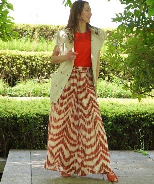 Banana Republic（バナナリパブリック）の「ワイドレッグ リネンパンツ（その他パンツ・レディース・ブラック/ゼブラ/レッド系その他・4/2/0/6/00）」の17枚目の写真