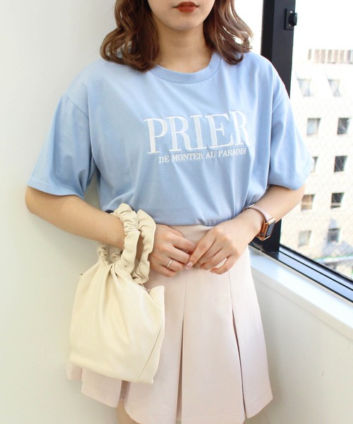 INGNI（イング）の「ロゴ刺しゅう入り半袖Tシャツ（Tシャツ/カットソー・レディース・ホワイト×ピンク/ホワイト×ブラック/ホワイト×ブルー/ブルー系2・M）」の4枚目の写真