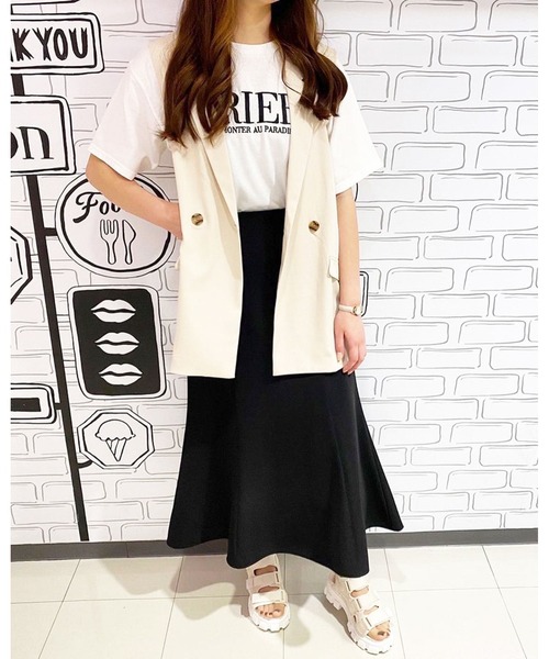 INGNI（イング）の「ロゴ刺しゅう入り半袖Tシャツ（Tシャツ/カットソー・レディース・ホワイト×ピンク/ホワイト×ブラック/ホワイト×ブルー/ブルー系2・M）」の18枚目の写真