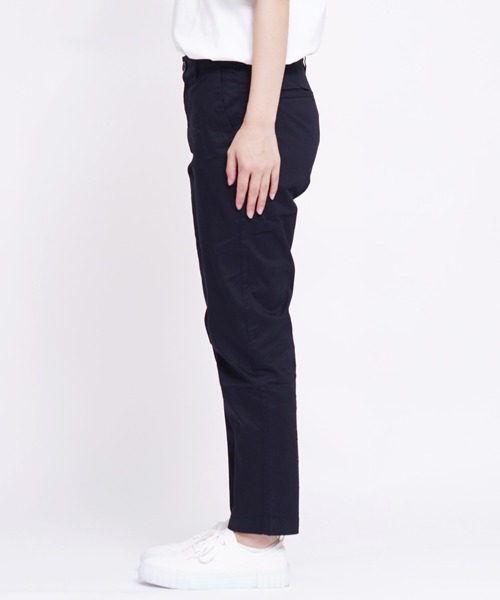 GIORDANO（ジョルダーノ）の「[GIORDANO] コットンツイルストレッチテーバードチノ（チノパンツ・レディース・ベージュ/ブラック・30inch/28inch/38inch/40inch/34inch/32inch）」の10枚目の写真