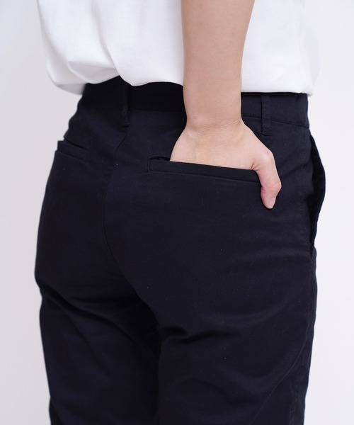 GIORDANO（ジョルダーノ）の「[GIORDANO] コットンツイルストレッチテーバードチノ（チノパンツ・レディース・ベージュ/ブラック・30inch/28inch/38inch/40inch/34inch/32inch）」の6枚目の写真