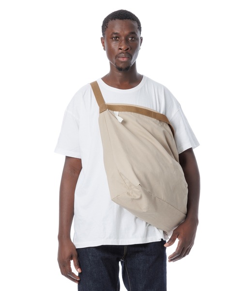 Chino Reversible Shoulder Bag（ショルダーバッグ）｜DAILY
