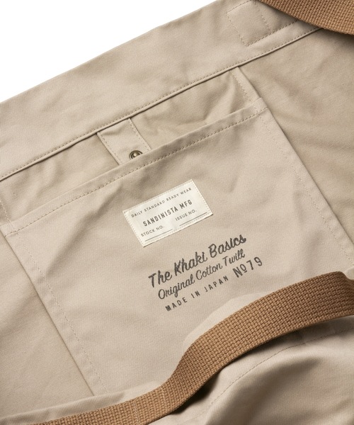 DAILY STANDARD by SANDINISTA(デイリースタンダードバイサンディニスタ)の「Chino Travel Shoulder Bag(ショルダーバッグ・メンズ・ブラック/ベージュ/チャコール/ネイビー・FREE)」の8枚目の写真