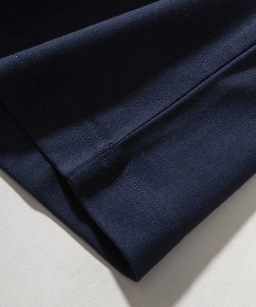 LACOSTE（ラコステ）の「【LACOSTE/ラコステ】クロコエンブレム クルーネックワンポイントTシャツ/ブランドロゴワッペンT（Tシャツ/カットソー・レディース・ネイビー/グレー/ホワイト・M/L）」の4枚目の写真