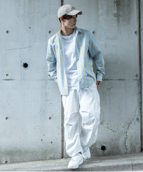 BRICK & SONS（ブリックアンドサンズ）の「リラックスバックプリーツシャツ＜サックス×イエローストライプ＞（シャツ/ブラウス・メンズ・サックスブルー・LL/S/M/L）」の4枚目の写真