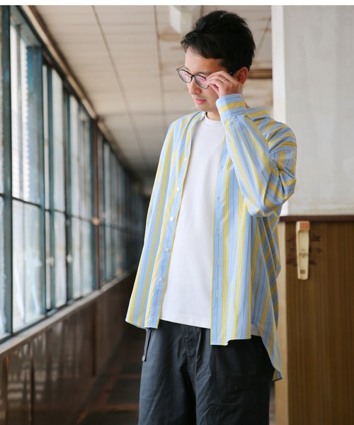 BRICK & SONS（ブリックアンドサンズ）の「リラックスバックプリーツシャツ＜サックス×イエローストライプ＞（シャツ/ブラウス・メンズ・サックスブルー・LL/S/M/L）」の7枚目の写真