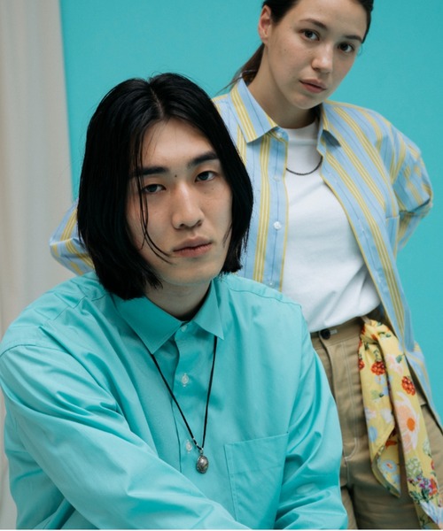 BRICK & SONS（ブリックアンドサンズ）の「リラックスバックプリーツシャツ＜サックス×イエローストライプ＞（シャツ/ブラウス・メンズ・サックスブルー・LL/S/M/L）」の6枚目の写真