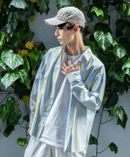 BRICK & SONS（ブリックアンドサンズ）の「リラックスバックプリーツシャツ＜サックス×イエローストライプ＞（シャツ/ブラウス・メンズ・サックスブルー・LL/S/M/L）」の2枚目の写真