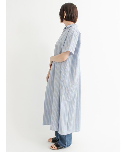 Lugnoncure(ルノンキュール)の「スキッパーシャツワンピース(シャツワンピース・レディース・ベージュ/オフホワイト/ブルー・フリ-)」の5枚目の写真