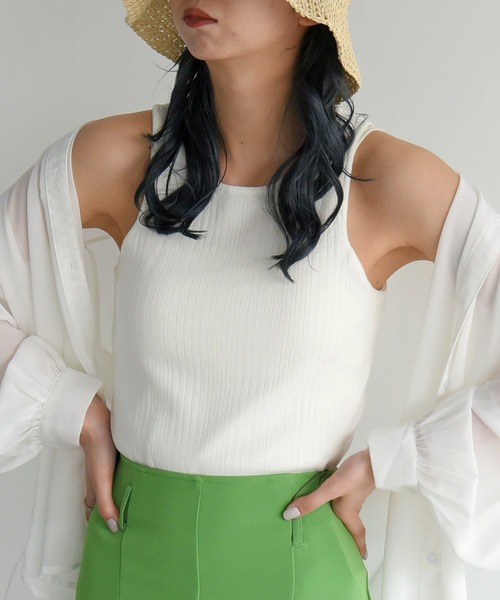 sango(sango)の「バックオープンストリングタンクトップ(タンクトップ・レディース・ブラック/パープル/オフホワイト・FREE)」の4枚目の写真