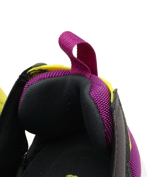 Reebok（リーボック）の「ユニセックス リーボック インスタポンプ Reebok INSTAPUMP FURY OG M46895（スニーカー・メンズ・ダークグレー・27cm/23.5cm/29cm/28.5cm/27.5cm/23cm/28cm/24cm/24.5cm/26.5cm）」の2枚目の写真