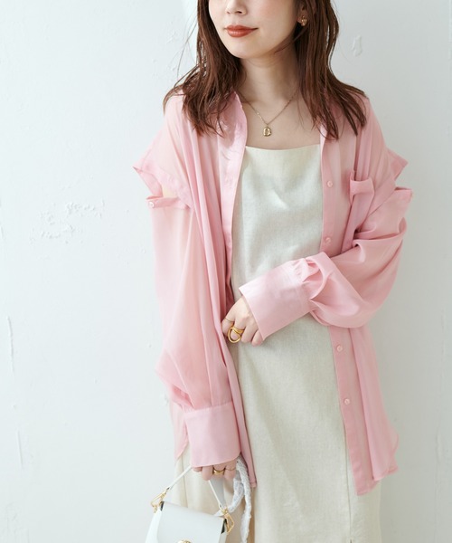 natural couture(ナチュラルクチュール)の「WEB限定カラーあり/今季押さえておきたい肩あき+シアーが旬な一枚 肩あきラメシアーシャツ(シャツ/ブラウス・レディース・グレー/オフホワイト/ピンク/オレンジ/ストライプ/チェック・FREE)」の18枚目の写真