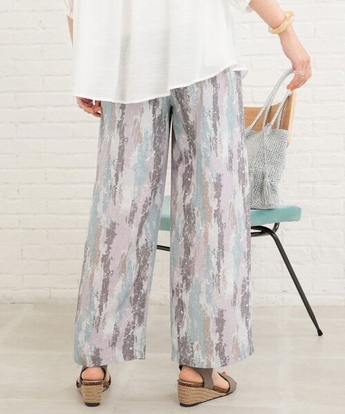 SHOO・LA・RUE(シューラルー)の「◆総柄ワイドイージーパンツ(その他パンツ・レディース・ブラック系/レンガ/ネイビー系・00)」の9枚目の写真