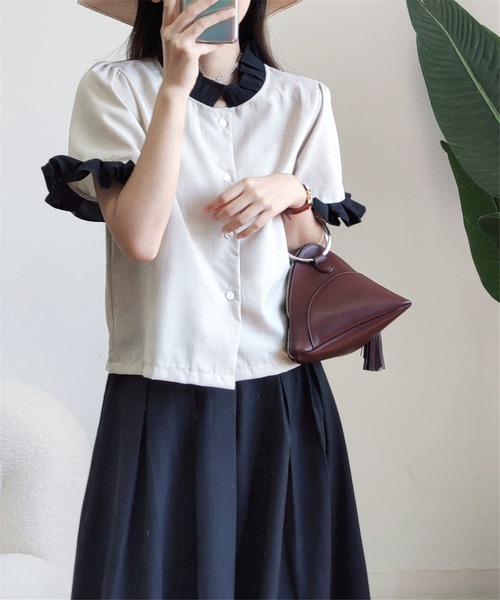 MAISON DE THERESE（メゾン ド テレーズ）の「バイカラーフリルシャツ（シャツ/ブラウス・レディース・ブラック/グレイッシュベージュ・M）」の9枚目の写真