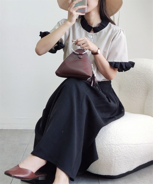 MAISON DE THERESE（メゾン ド テレーズ）の「バイカラーフリルシャツ（シャツ/ブラウス・レディース・ブラック/グレイッシュベージュ・M）」の15枚目の写真