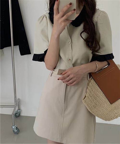 MAISON DE THERESE（メゾン ド テレーズ）の「バイカラーフリルシャツ（シャツ/ブラウス・レディース・ブラック/グレイッシュベージュ・M）」の13枚目の写真