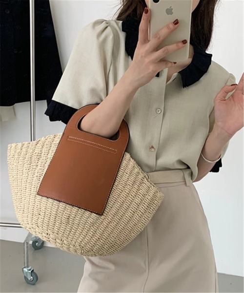 MAISON DE THERESE（メゾン ド テレーズ）の「バイカラーフリルシャツ（シャツ/ブラウス・レディース・ブラック/グレイッシュベージュ・M）」の5枚目の写真