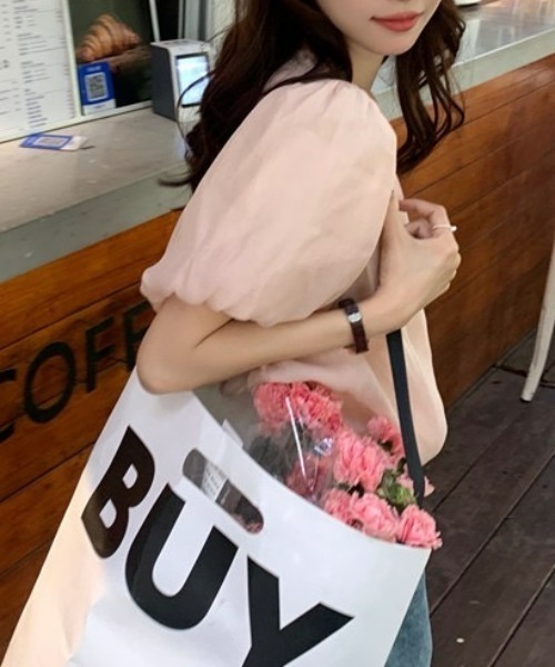 LAC-VERT（ラック・ヴェール）の「Vラップふんわりシフォントップス（シャツ/ブラウス・レディース・アイボリー/ピンク・FREE）」の8枚目の写真