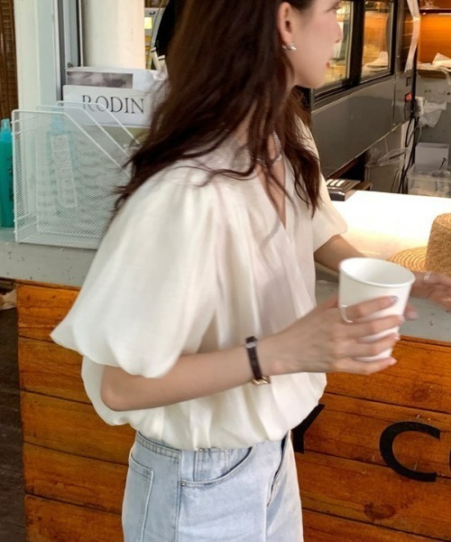 LAC-VERT（ラック・ヴェール）の「Vラップふんわりシフォントップス（シャツ/ブラウス・レディース・アイボリー/ピンク・FREE）」の19枚目の写真