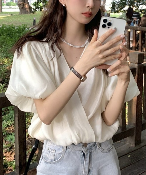 LAC-VERT（ラック・ヴェール）の「Vラップふんわりシフォントップス（シャツ/ブラウス・レディース・アイボリー/ピンク・FREE）」の20枚目の写真