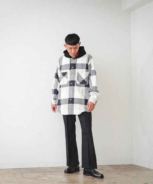 BEAMS（ビームス）の「BEAMS / ネルチェック イージーフィット フーディ シャツ（シャツ/ブラウス・メンズ・ブラウン/グレー・S/M/L/XL）」の7枚目の写真