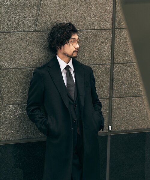 EDIFICE(エディフィス)の「SUPER 140's ウール / カシミヤ チェスターコート(チェスターコート・メンズ・チャコールグレー/ライトグレー/ブラック/ベージュ/チョコ/ネイビー・44/46/48/50/42)」の19枚目の写真