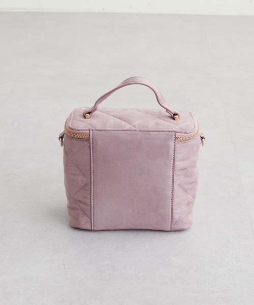 natural couture（ナチュラルクチュール）の「2022AWアイテム/キルティングがかわいい キルティングバニティバッグ（ショルダーバッグ・レディース・ブラック/グリーン/パープル・FREE）」の5枚目の写真