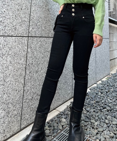 SPIGA（スピーガ）の「ハイウエスト3つ釦スキニーデニム（デニムパンツ・レディース・ブラック/ダークブルー・SMALL/MEDIUM）」の7枚目の写真