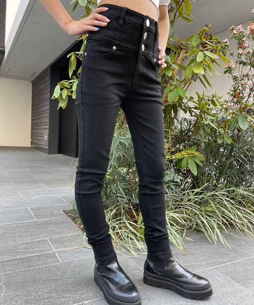 SPIGA（スピーガ）の「ハイウエスト3つ釦スキニーデニム（デニムパンツ・レディース・ブラック/ダークブルー・SMALL/MEDIUM）」の10枚目の写真