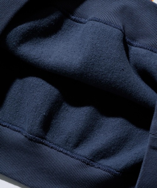 XLARGE(エクストララージ)の「XLARGE x Champion COLLEGE RAGLAN CREWNECK SWEAT(スウェット・メンズ・グリーン/ネイビー/アッシュ/パープル/ブラック・X-LARGE/MEDIUM/SMALL/LARGE)」の12枚目の写真