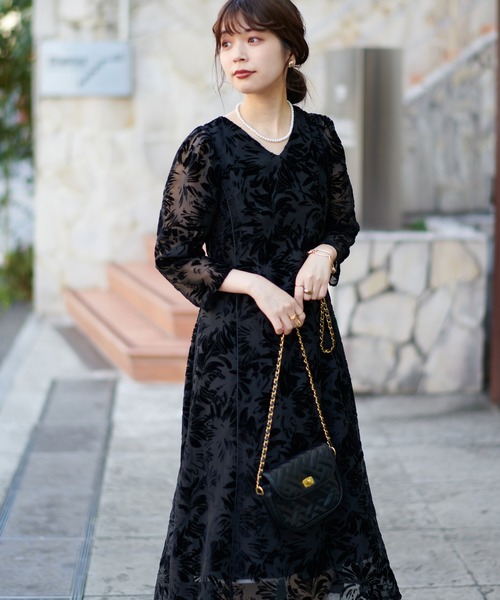 natural couture(ナチュラルクチュール)の「オケージョン対応 ベロアオパール2WAYレディワンピース(ドレス・レディース・ベージュ/ラベンダー/ブラック・FREE)」の11枚目の写真