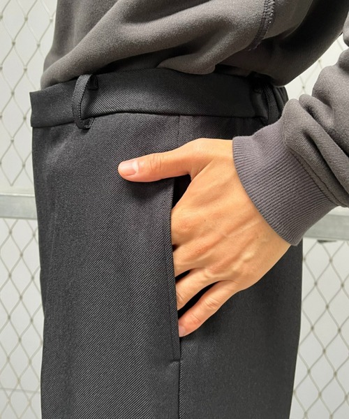 CIAOPANIC(チャオパニック)の「リラックスフィット ワンタックワイドテーパードスラックス(スラックス・メンズ・ブラック/グレー/グリーン・MEDIUM/LARGE)」の6枚目の写真
