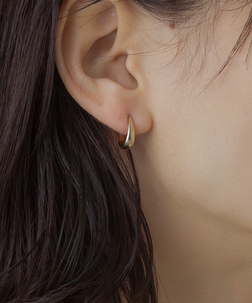 VATSURICA（バツリカ）の「〈VATSURICA〉silver925 / 金属アレルギー対応 / シンプルピアス（ピアス（両耳用）・レディース・ゴールド/シルバー・FREE）」の3枚目の写真