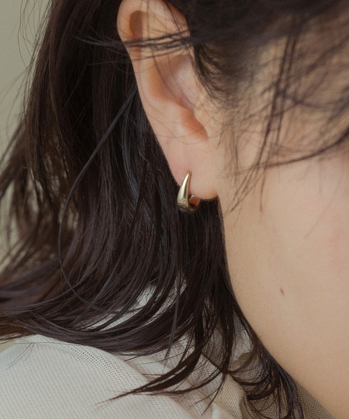 VATSURICA（バツリカ）の「〈VATSURICA〉silver925 / 金属アレルギー対応 / シンプルピアス（ピアス（両耳用）・レディース・ゴールド/シルバー・FREE）」の5枚目の写真