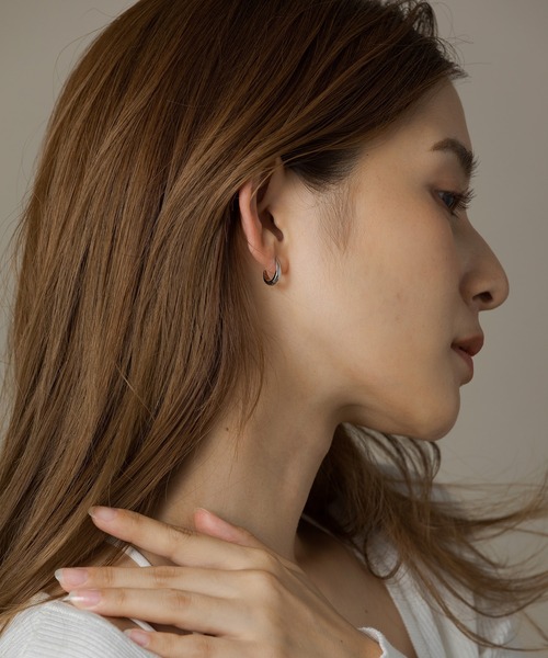 VATSURICA（バツリカ）の「〈VATSURICA〉silver925 / 金属アレルギー対応 / シンプルピアス（ピアス（両耳用）・レディース・ゴールド/シルバー・FREE）」の7枚目の写真