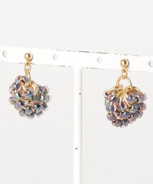MATSUNO GLASS BEADS(マツノグラスビーズ)の「【MATSUNO GLASS BEADS/松野グラスビーズ】Berry Pierce P102M(ピアス(両耳用)・レディース・シルバー/アイボリー/パープル・FREE)」の1枚目の写真