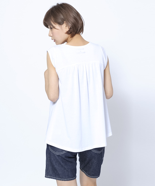 MILKFED.（ミルクフェド）の「【mini7月号掲載】S/S PLEATED TOP　（フレアートップス/タック入り）（Tシャツ/カットソー・レディース・ホワイト/ネイビー・MEDIUM/SMALL）」の5枚目の写真