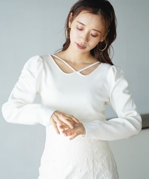 mysty woman(ミスティウーマン)の「【前後2way】ストリング2WAYニット 183875(ニット/セーター・レディース・モカ/ブラック/オフホワイト/ピンク・FREE)」の2枚目の写真