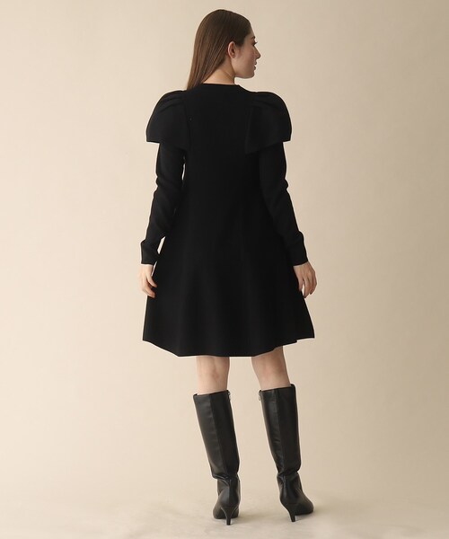 OPAQUE.CLIP（オペークドットクリップ）の「◆ケープデザインニットミニワンピース（ワンピース・レディース・ブラック/グレー・38）」の5枚目の写真