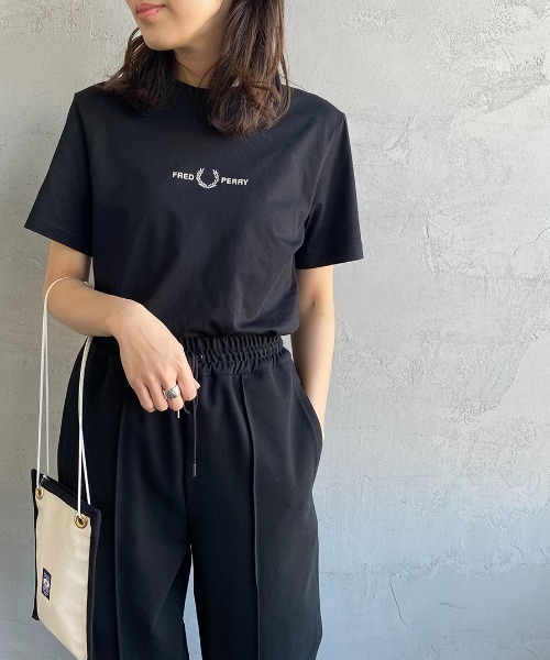 FRED PERRY/フレッドペリー] ローレルリース刺繍 ショート