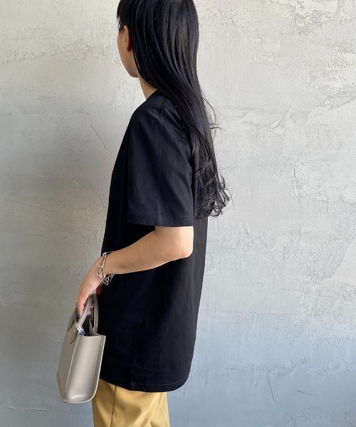 FRED PERRY（フレッドペリー）の「[FRED PERRY/フレッドペリー] ローレルリース刺繍 ショートスリーブTシャツ（Tシャツ/カットソー・レディース・ブラック/ホワイト/オリーブ・L/S/XS/M）」の14枚目の写真