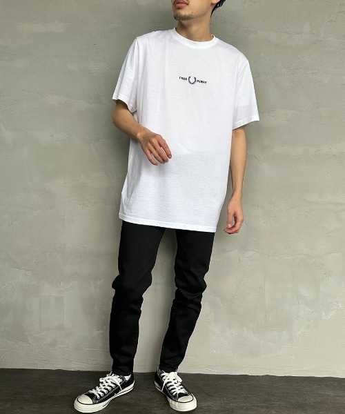 【FRED PERRY】 ローレルリース Tシャツ 英国ストリートの定番 FRED PERRY フレッドペリー Tシャツ 半袖 メンズ フロック